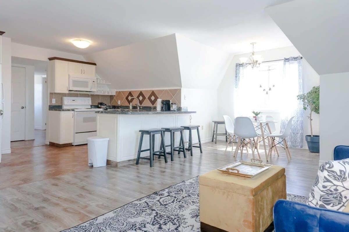 Amazing Location In Saint John 2 Bedroom Modern Parking New ภายนอก รูปภาพ