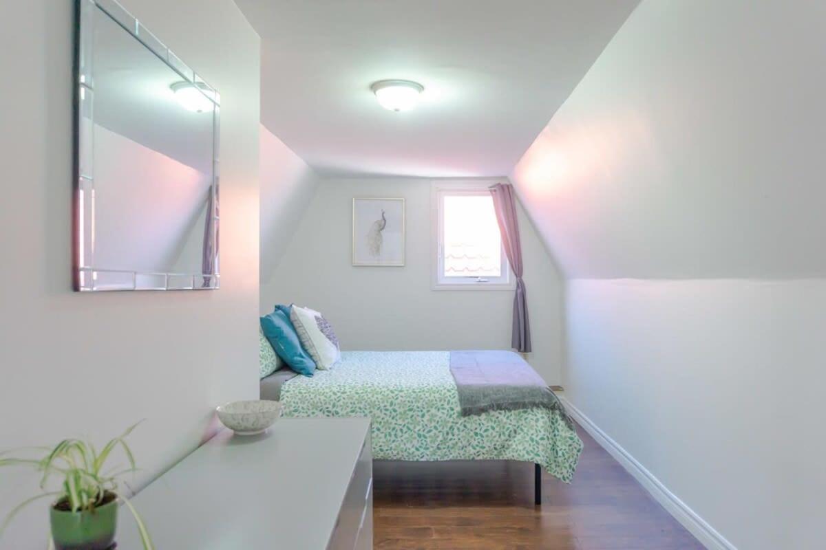 Amazing Location In Saint John 2 Bedroom Modern Parking New ภายนอก รูปภาพ